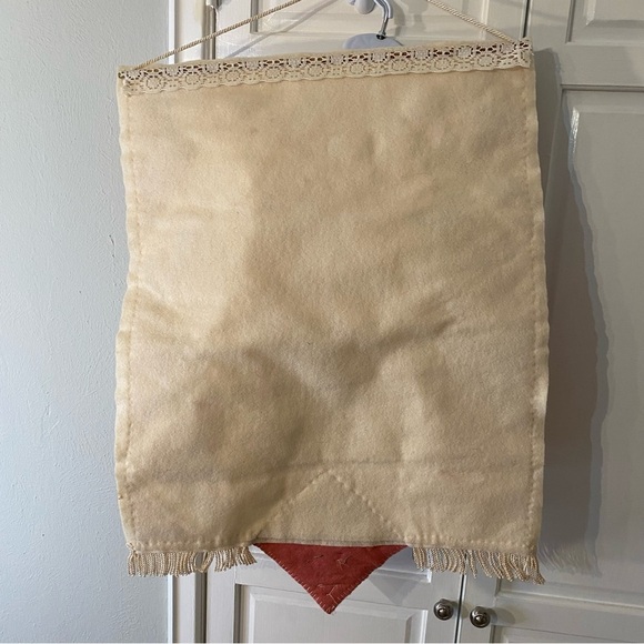 Handcrafted Felt Valentine “Be Mine” Wall Hanging Banner Romantic Lace Appliqué - Picture 14 of 15